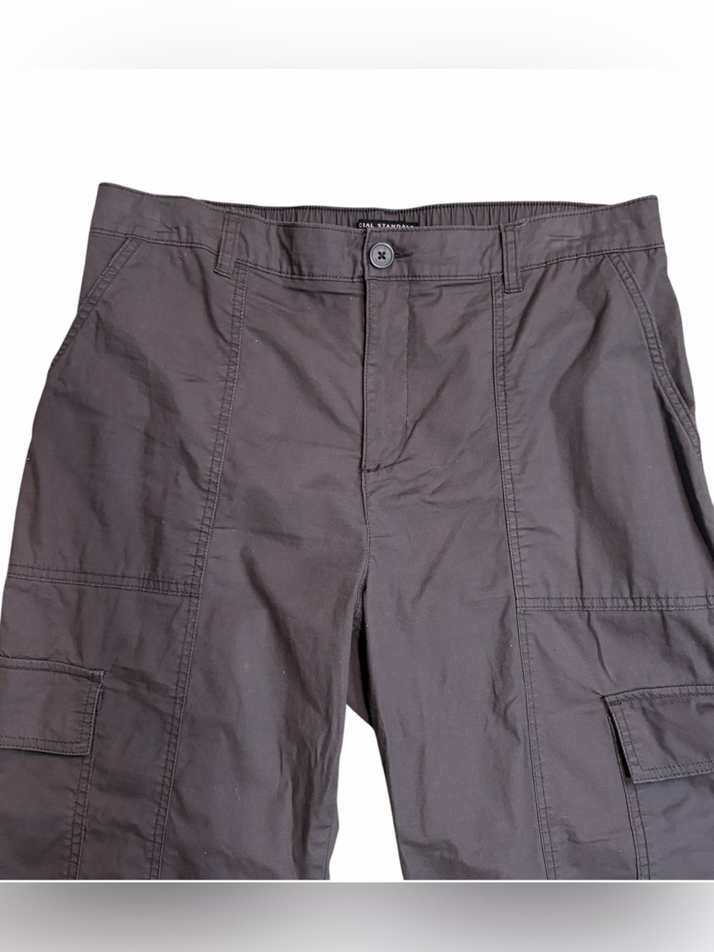 SANCTUARY Social Standard Women’s Portside Cargo Cropped Pant in Gray, XL - Picture 4 of 10